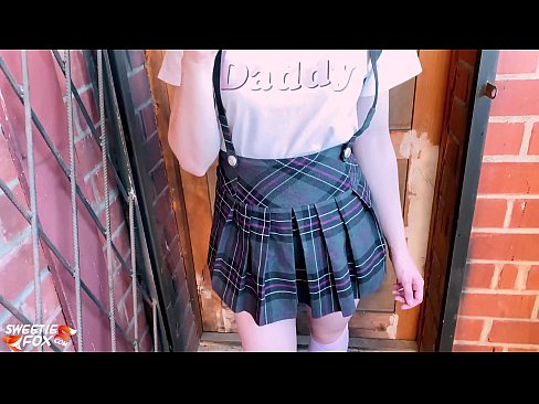 ❤️ L'escola es xucla la polla profundament i la folla en lloc de les classes. ☑ Vídeo porno a nosaltres ca.milfnut-net.ru