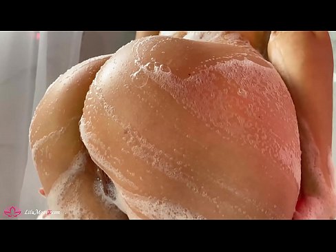 ❤️ La morena es masturba el cony amb un vibrador fins a un orgasme intens a la dutxa ☑ Vídeo porno a nosaltres ca.milfnut-net.ru